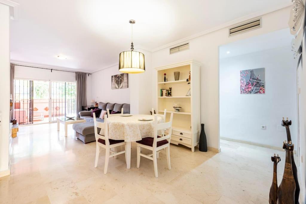 Apartamento En Marbella Guadalmina Primera Linea De Campo De Golf Los Cartujanos Экстерьер фото